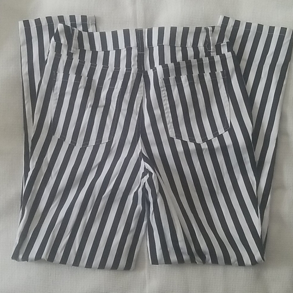 Forever 21 Black and White Stripped Pants - Picture 2 of 3